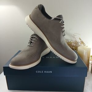 Cole Haan Men's Gray Oxford Shoes New In Box Size 10.5M Nubuck Leather Comfort